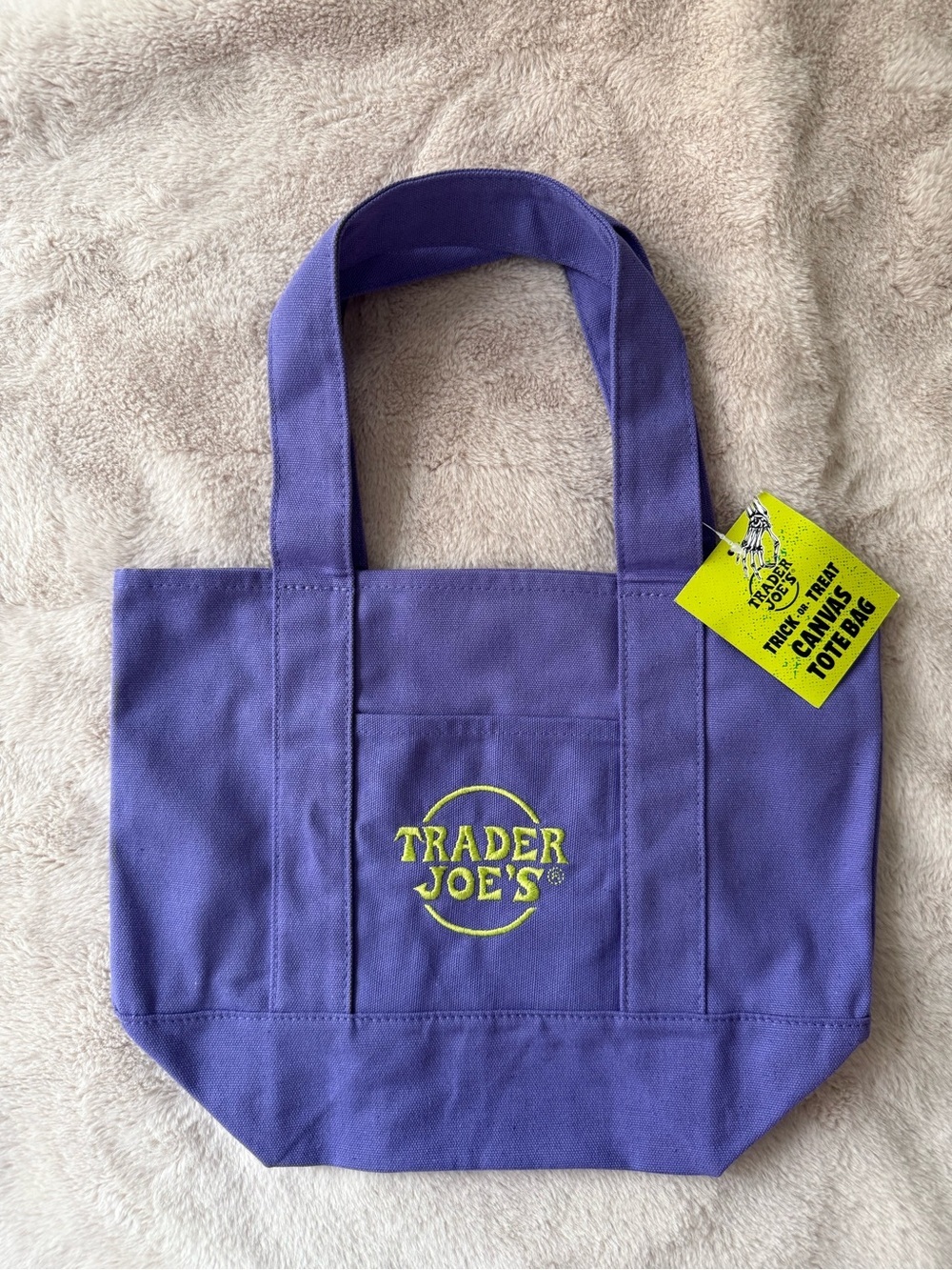 NWT Trader Joe’s Trick-or-Treat Mini Canvas Tote 🎃 {Purple}